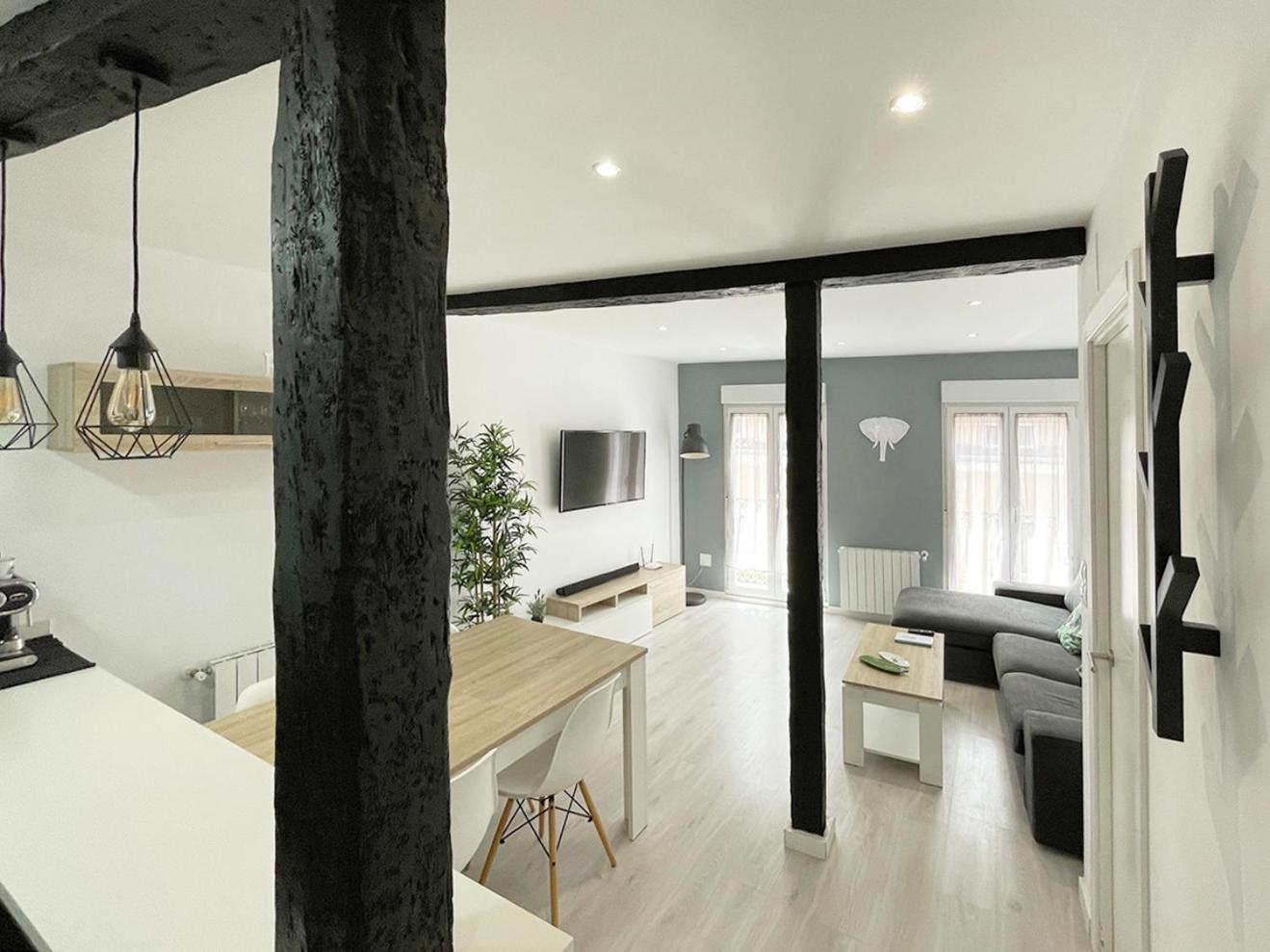 Luminoso Apartamento En Pleno Centro De 산탄데르 외부 사진