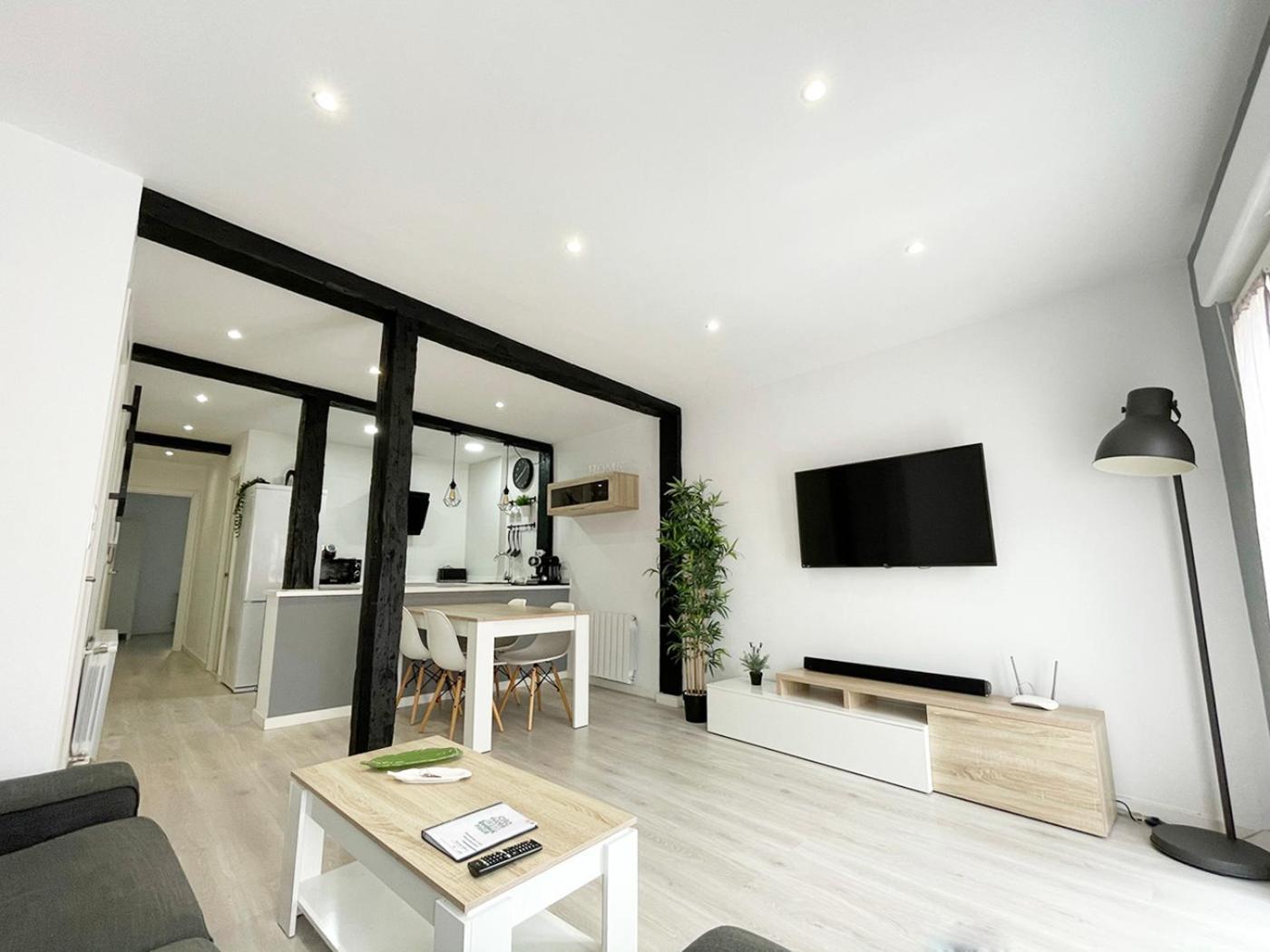 Luminoso Apartamento En Pleno Centro De 산탄데르 외부 사진