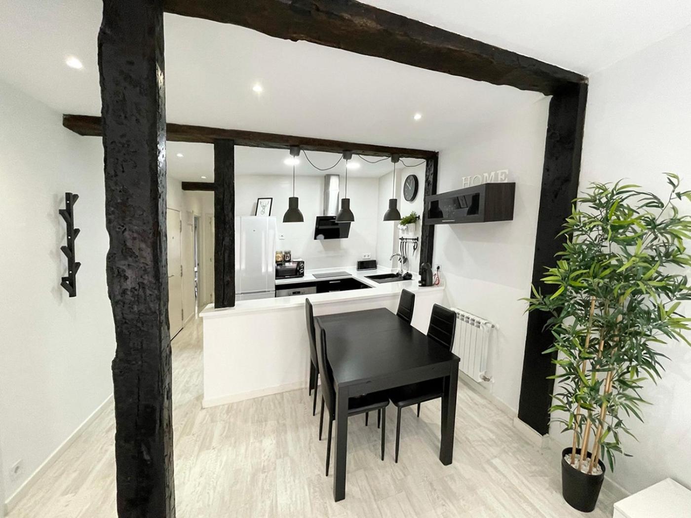 Luminoso Apartamento En Pleno Centro De 산탄데르 외부 사진